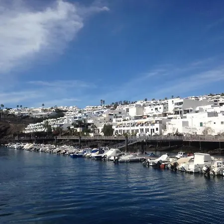 Puerto Del Carmen Sleeps 6 With Pool And Air Con * Puerto del Carmen (Lanzarote)